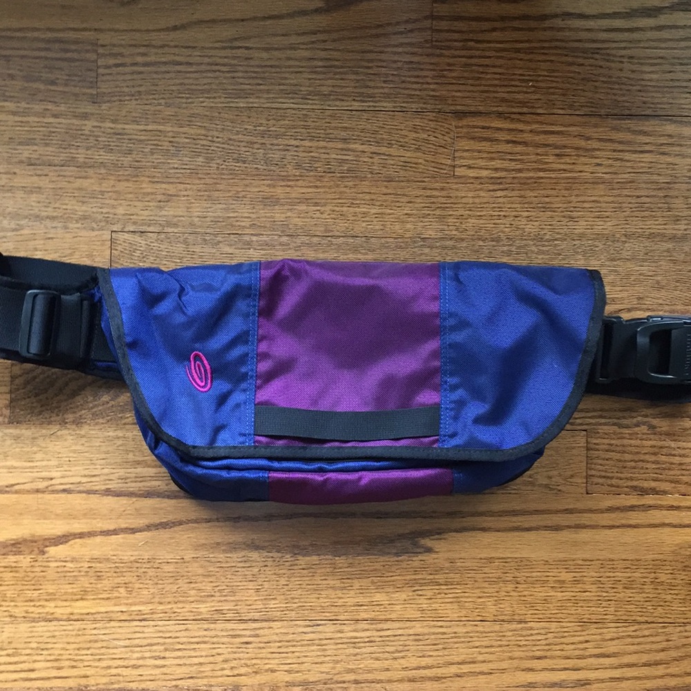 Timbuk2 small messenger bag